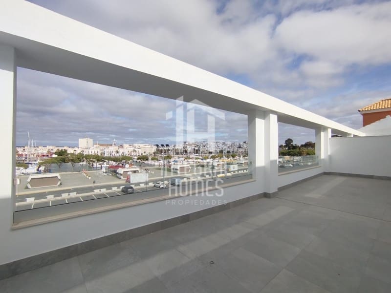 Apartment for sale in Ayamonte with garage - € 190,500 (Ref: 9428094)