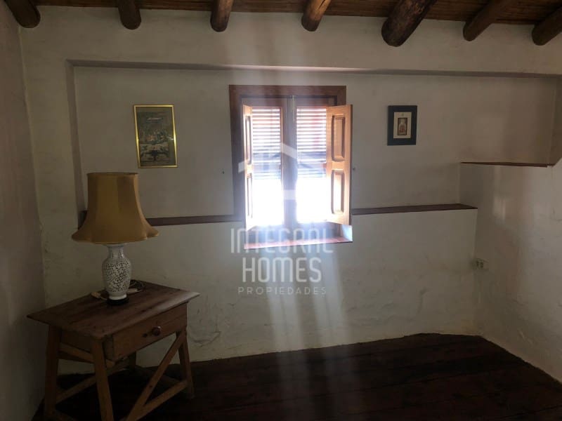 5 slaapkamer Finca/Landhuis te koop in Sanlucar de Guadiana - € 199.000 (Ref: 9428096)