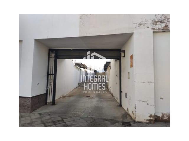 Pareado de 3 habitaciones en Lepe en venta con garaje - 130.000 € (Ref: 9462039)