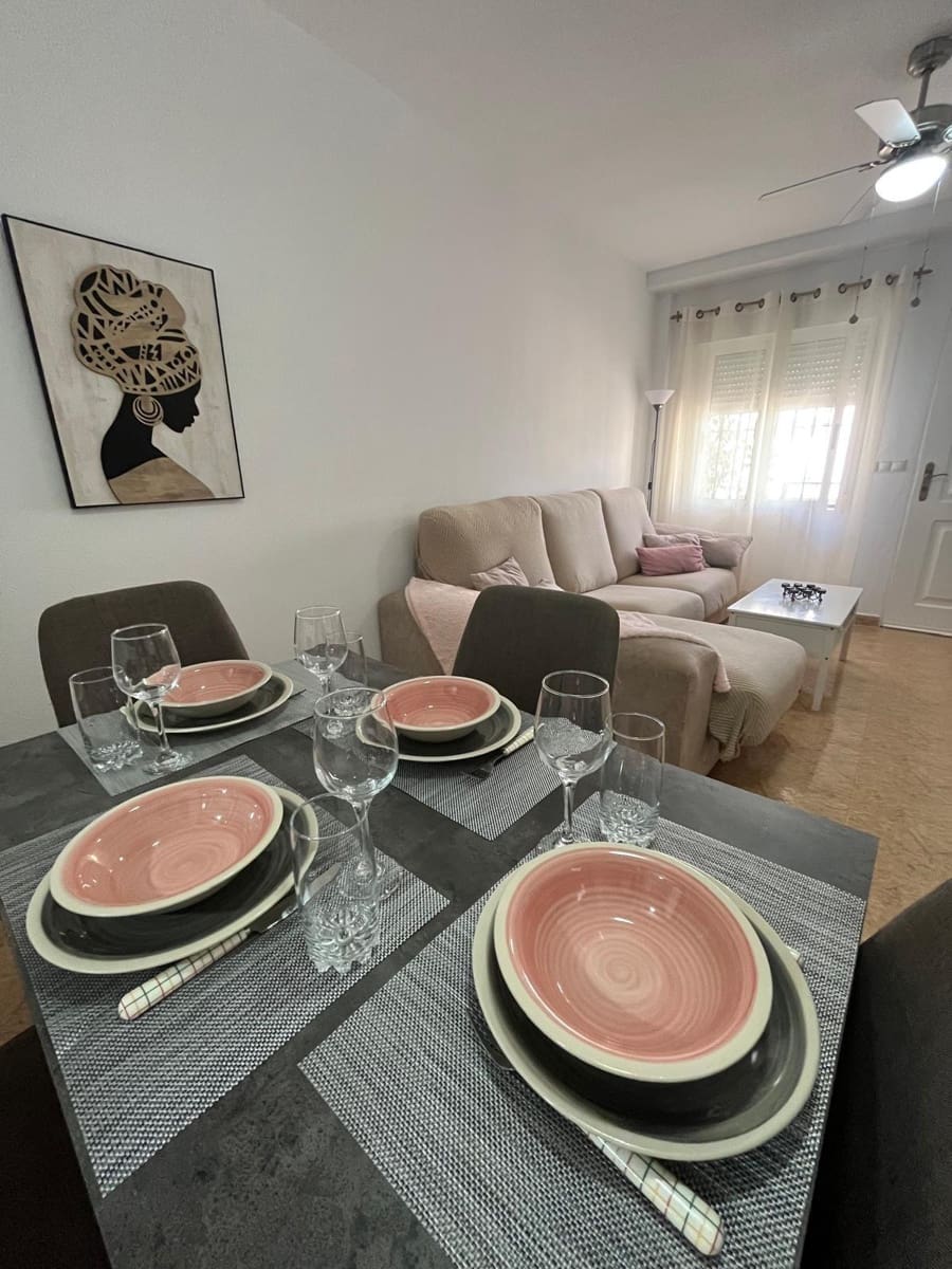 2 Zimmer Bungalow zu verkaufen in San Fulgencio mit Pool - 150.000 € (Ref: 10003803)