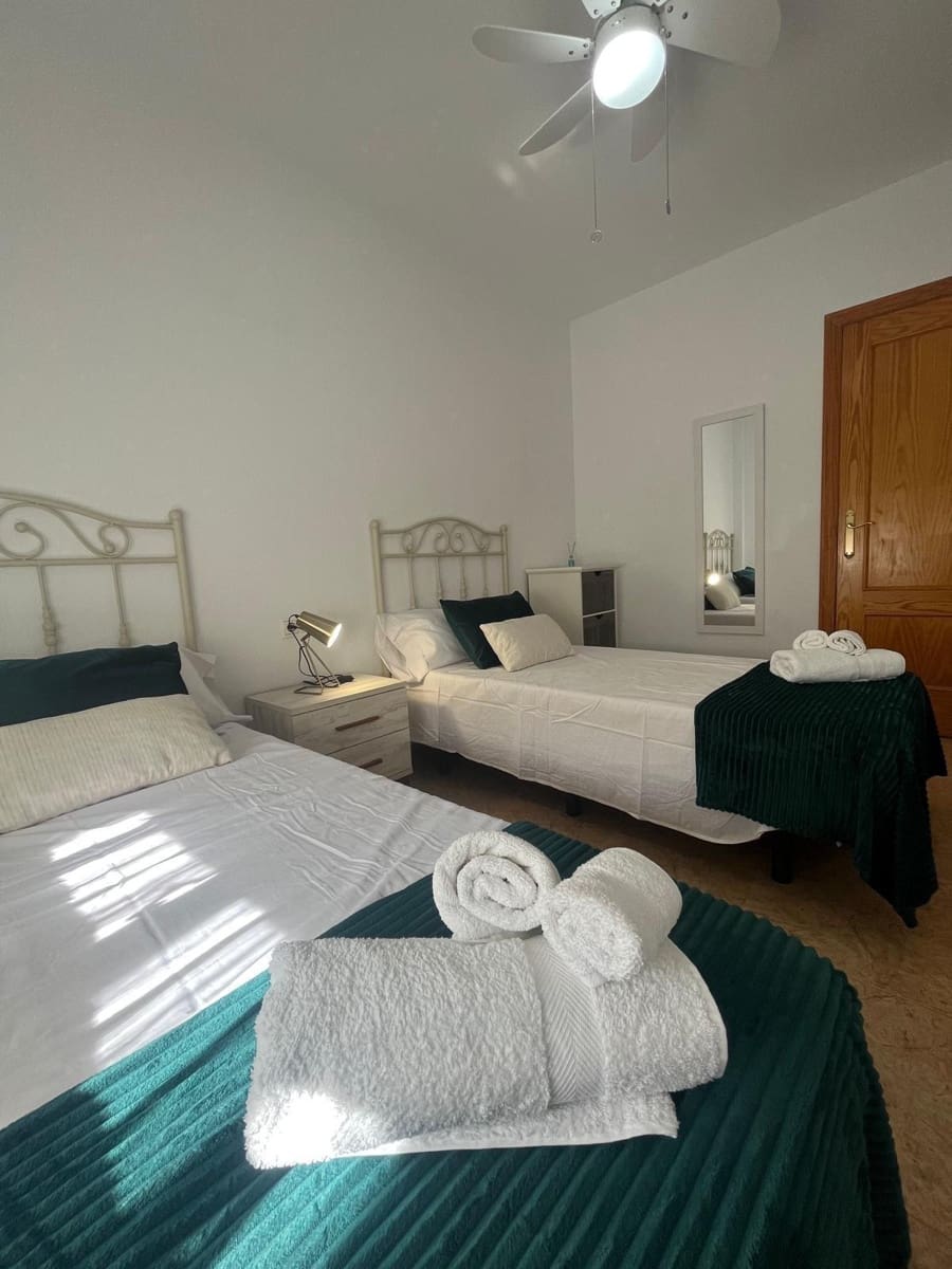 2 Zimmer Bungalow zu verkaufen in San Fulgencio mit Pool - 150.000 € (Ref: 10003803)