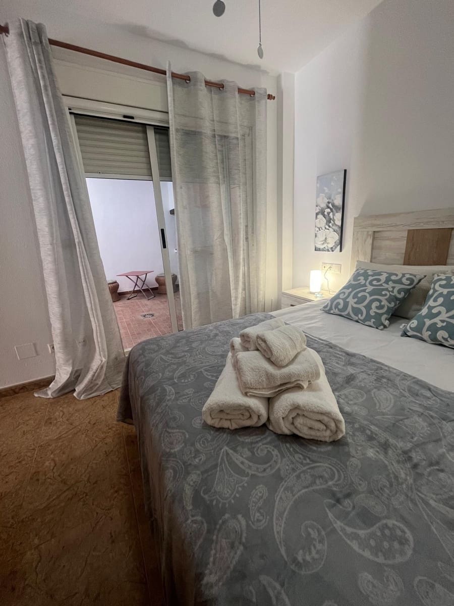 2 Zimmer Bungalow zu verkaufen in San Fulgencio mit Pool - 150.000 € (Ref: 10003803)