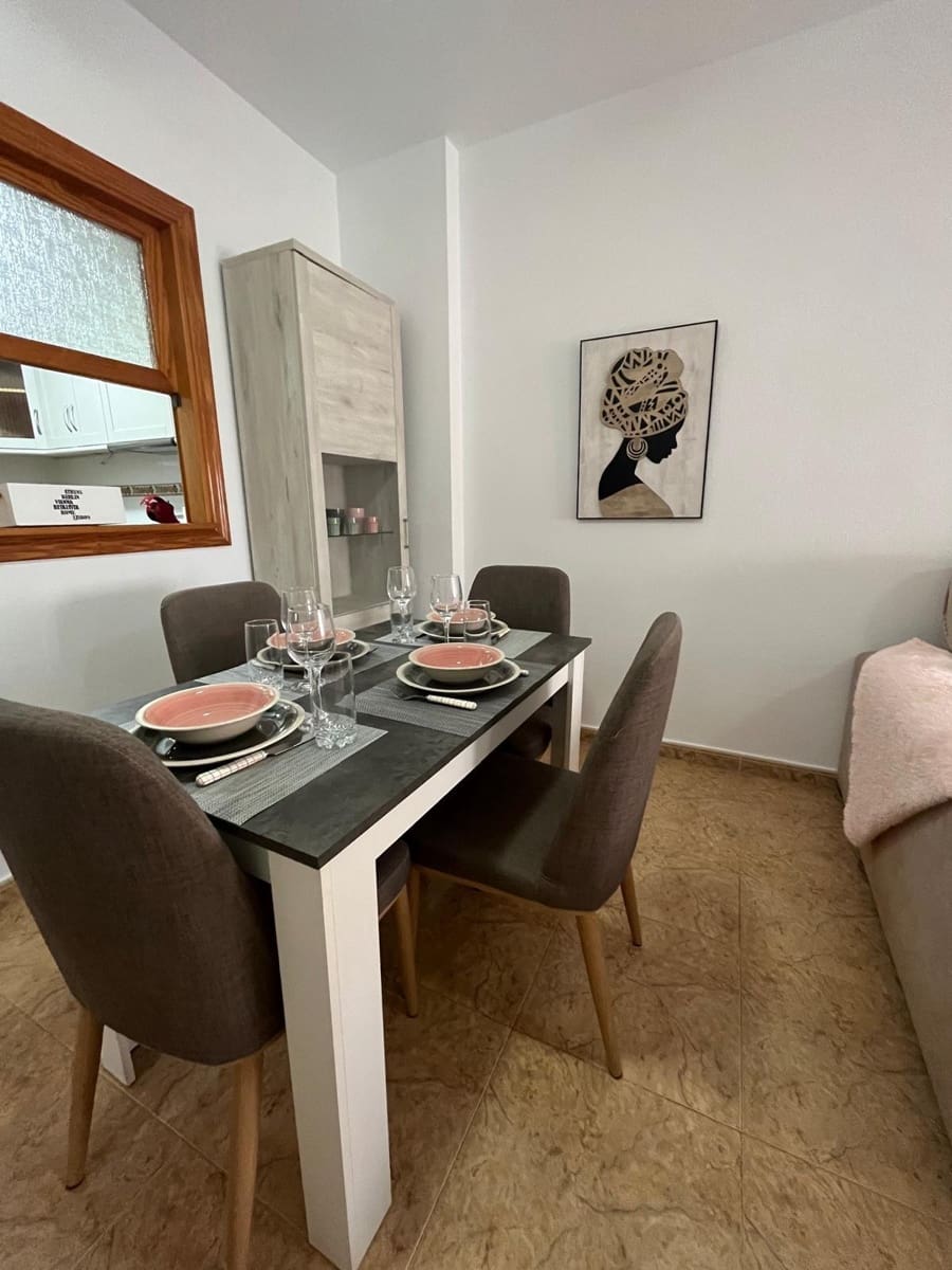 2 Zimmer Bungalow zu verkaufen in San Fulgencio mit Pool - 150.000 € (Ref: 10003803)