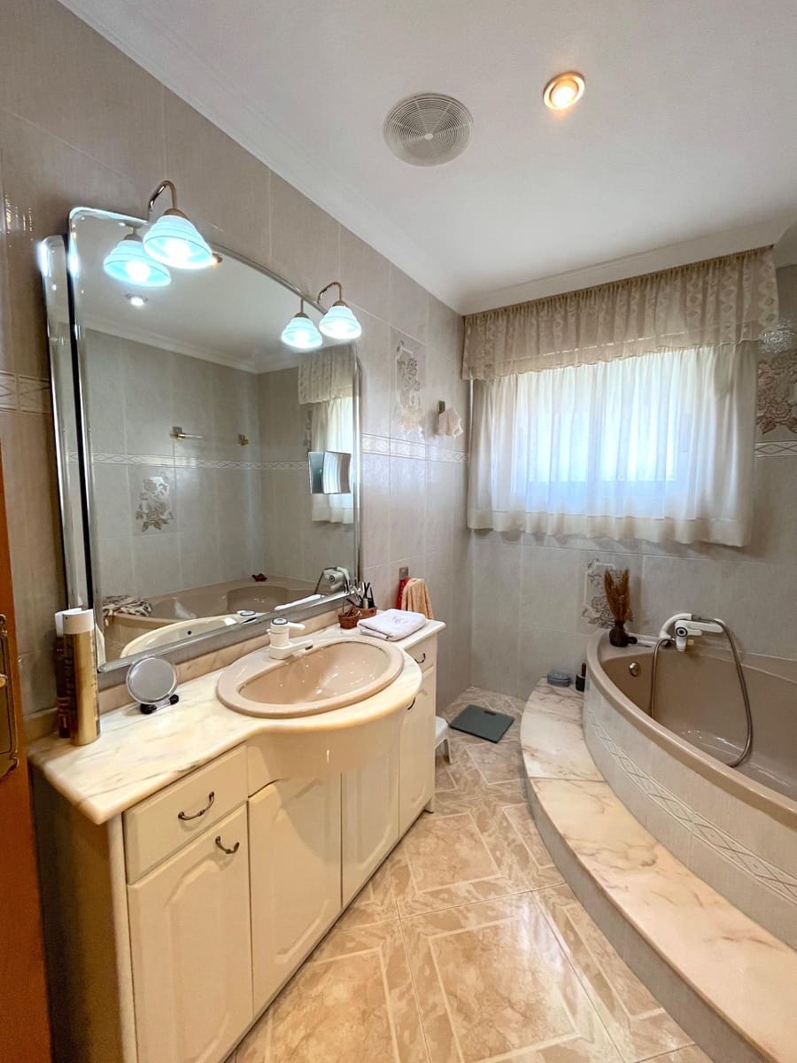 4 quarto Casa em Banda para venda em Rojales com garagem - 399 000 € (Ref: 10003804)