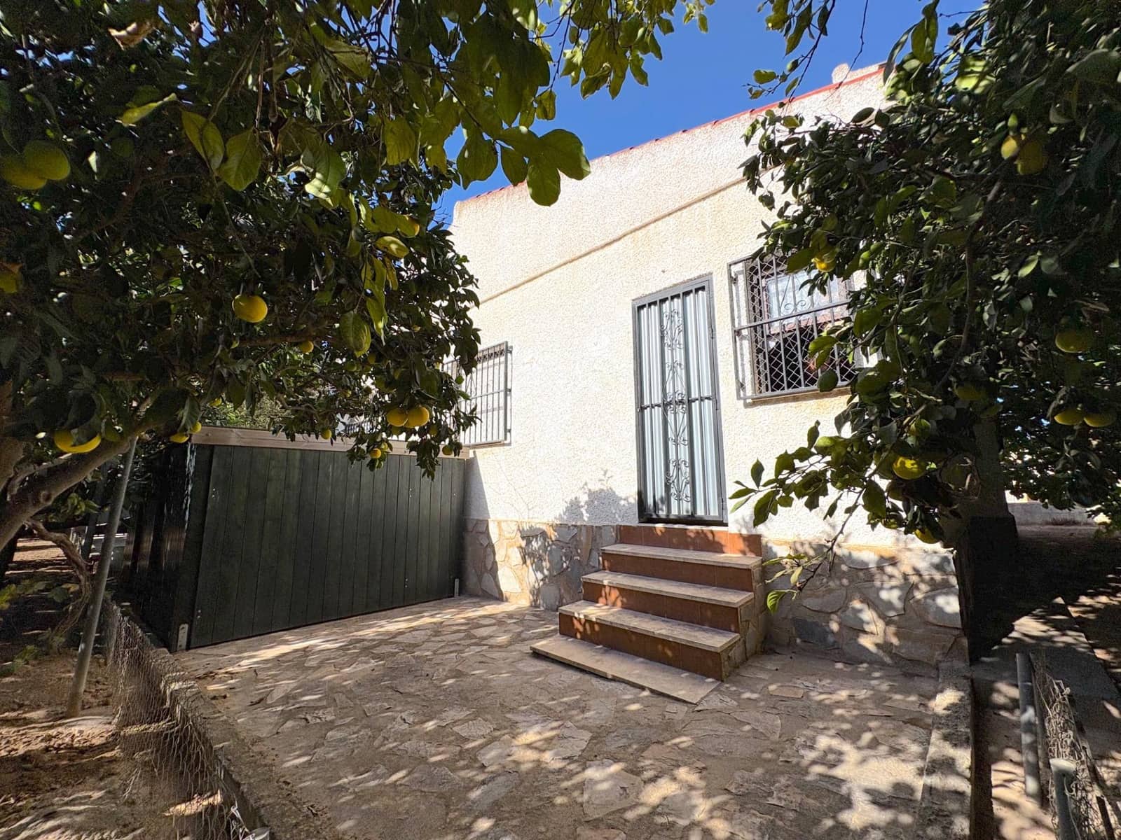 2 bedroom Villa for sale in Rojales with garage - € 265,000 (Ref: 10022581)