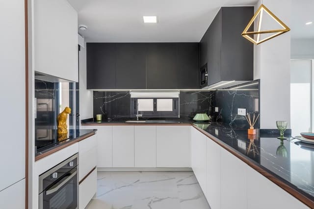 2 soverom Leilighet til salgs i San Miguel de Salinas - € 339 000 (Ref: 10078501)