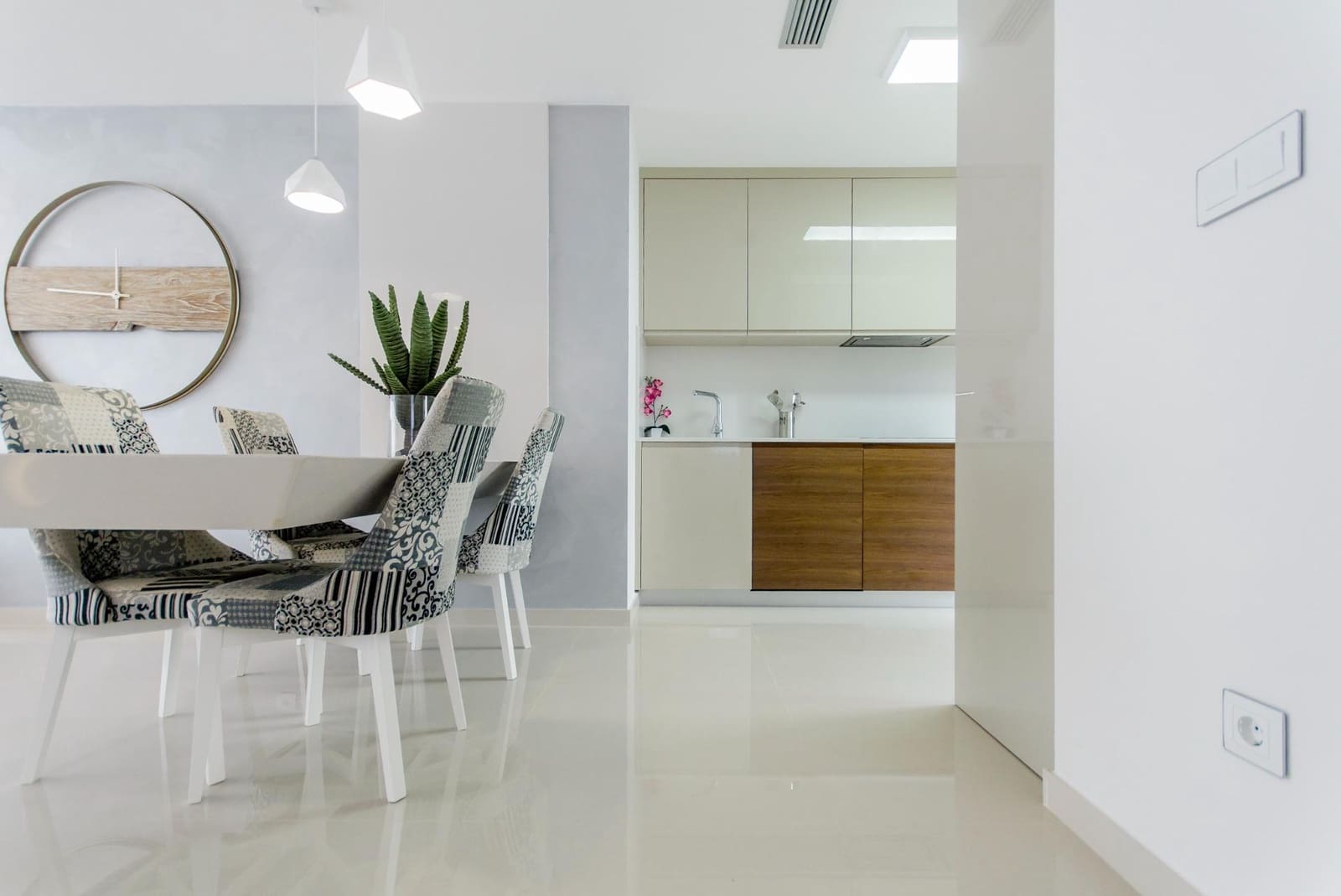 4 soveværelse Villa til salg i San Miguel de Salinas med swimmingpool garage - € 630.000 (Ref: 10081411)