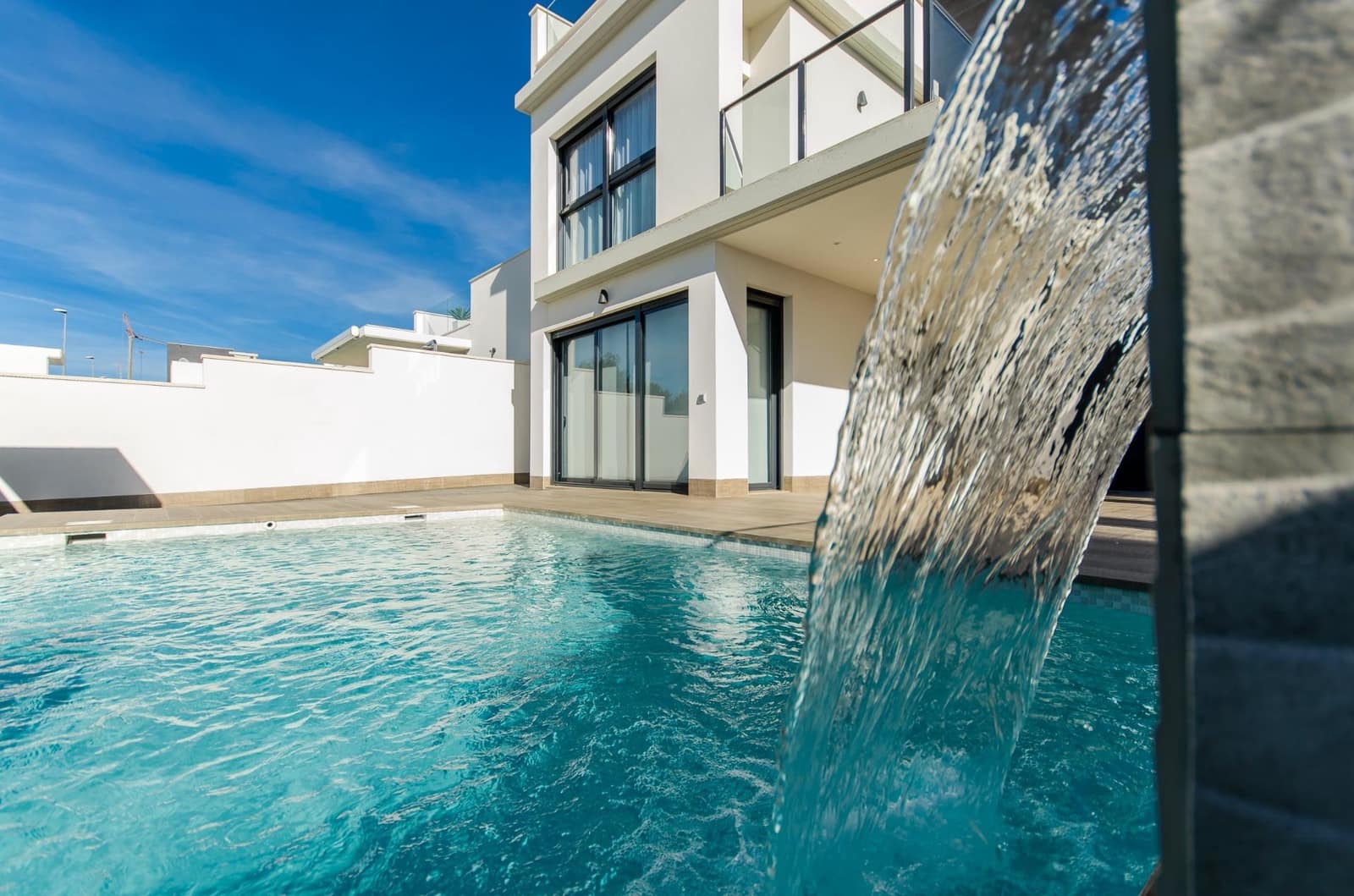 4 soveværelse Villa til salg i San Miguel de Salinas med swimmingpool garage - € 630.000 (Ref: 10081411)