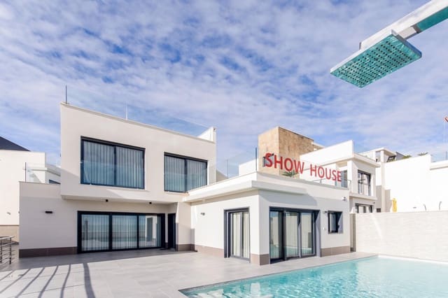 3 slaapkamer Villa te koop in San Miguel de Salinas met zwembad garage - € 1.250.000 (Ref: 10089852)