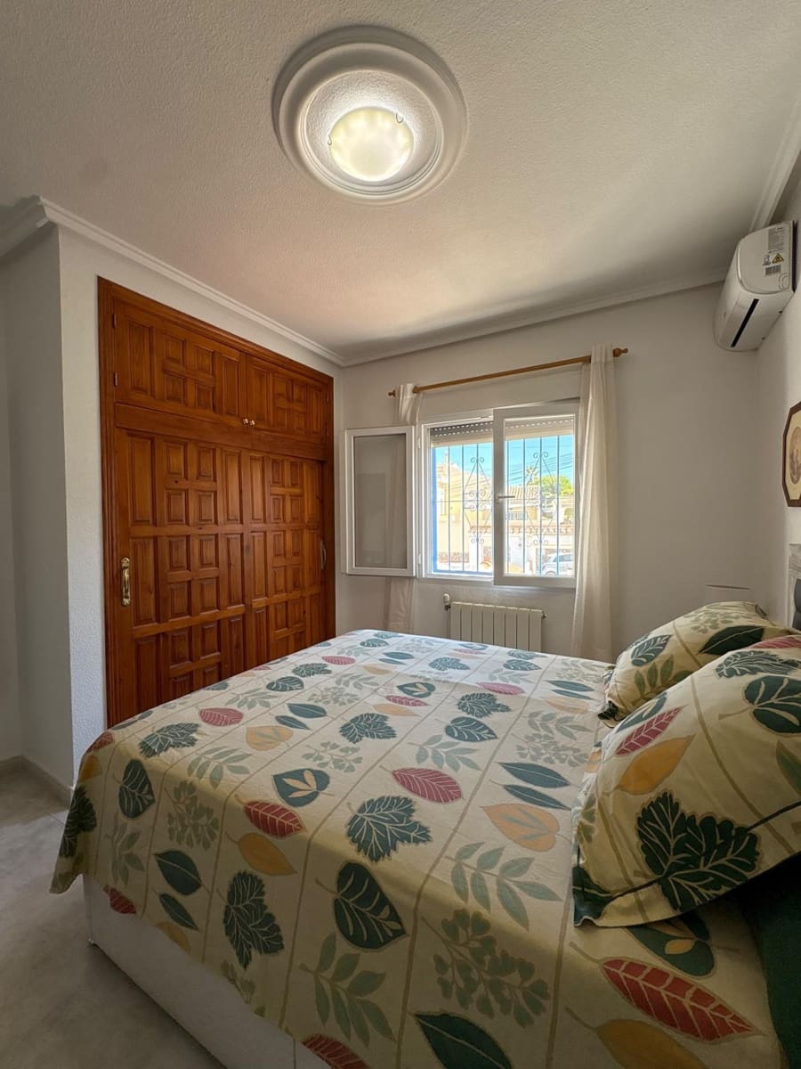 5 sovrum Villa till salu i La Marquesa med pool garage - 425 000 € (Ref: 10109843)