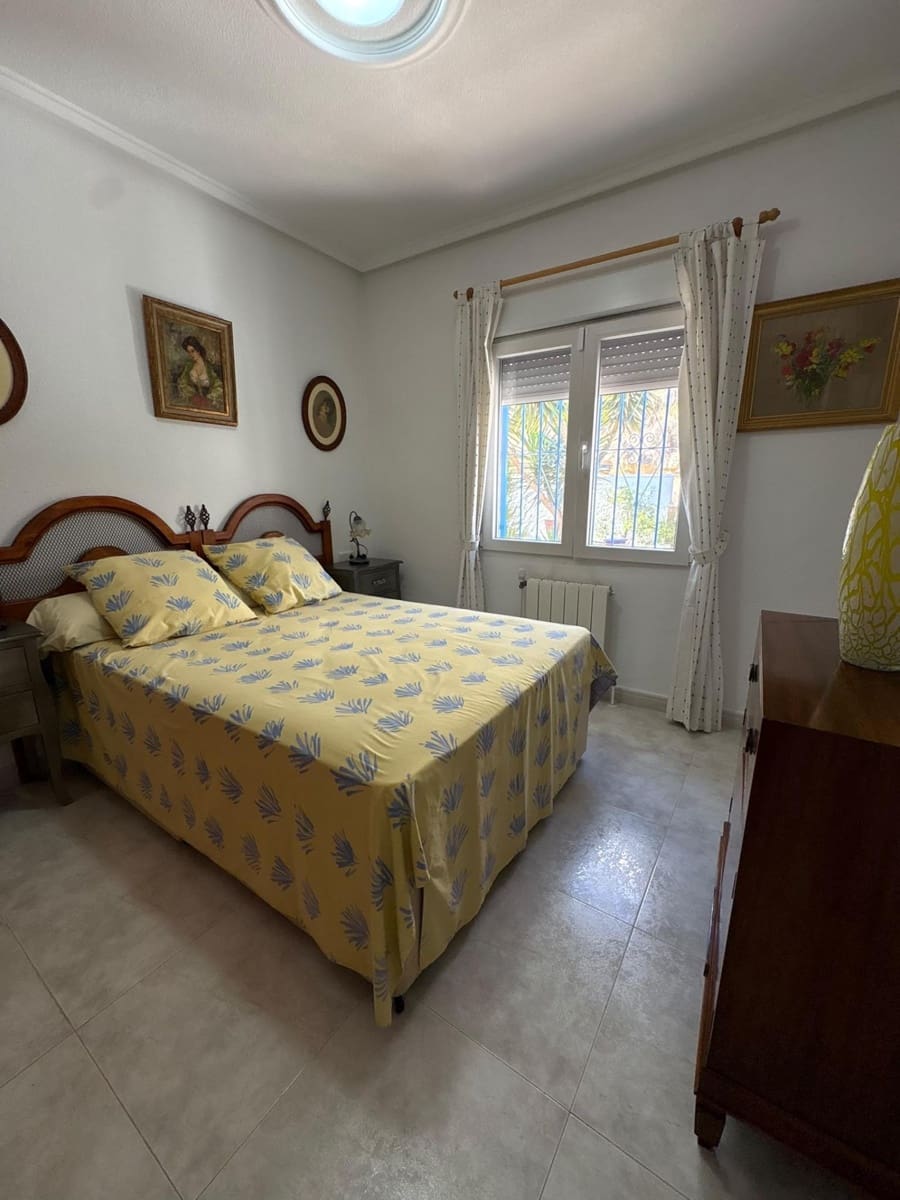 5 sovrum Villa till salu i La Marquesa med pool garage - 425 000 € (Ref: 10109843)