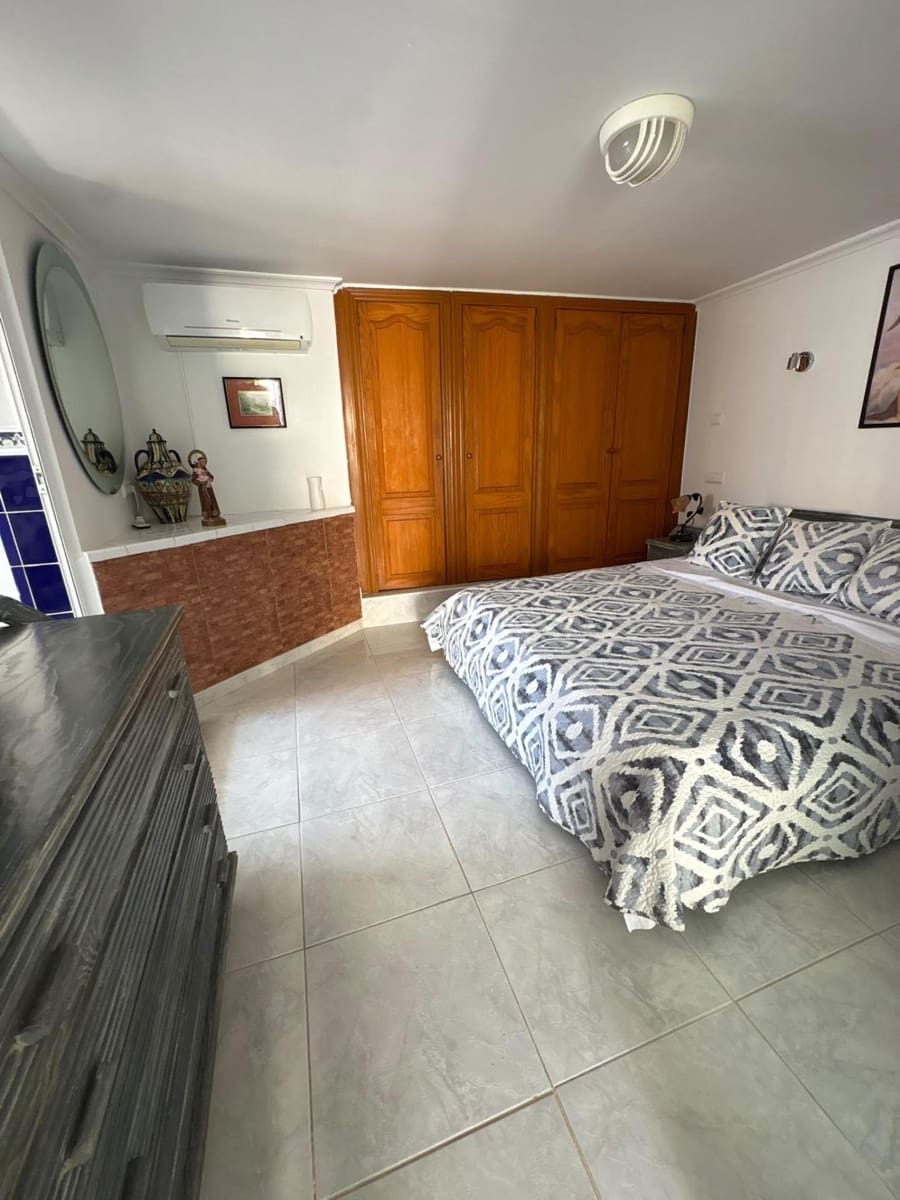 5 sovrum Villa till salu i La Marquesa med pool garage - 425 000 € (Ref: 10109843)