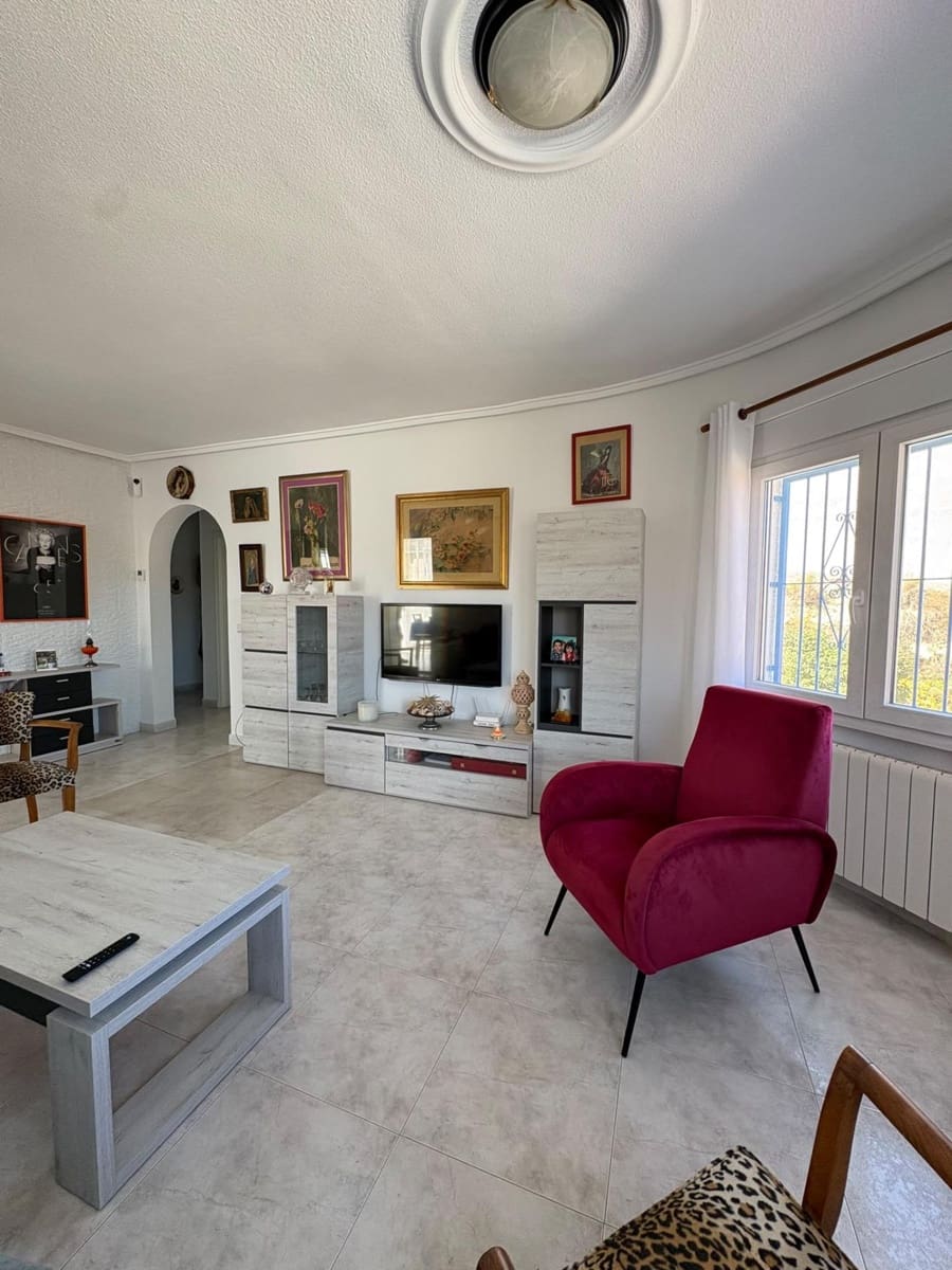 5 sovrum Villa till salu i La Marquesa med pool garage - 425 000 € (Ref: 10109843)