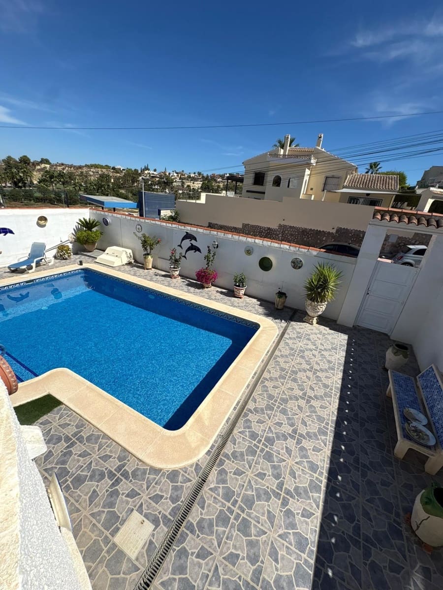 5 sovrum Villa till salu i La Marquesa med pool garage - 425 000 € (Ref: 10109843)