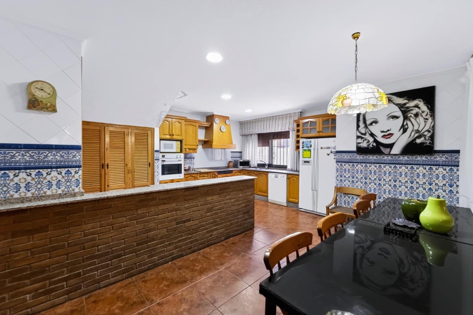 6 sypialnia Willa na sprzedaż w Guardamar del Segura z basenem - 3 500 000 € (Ref: 10130011)
