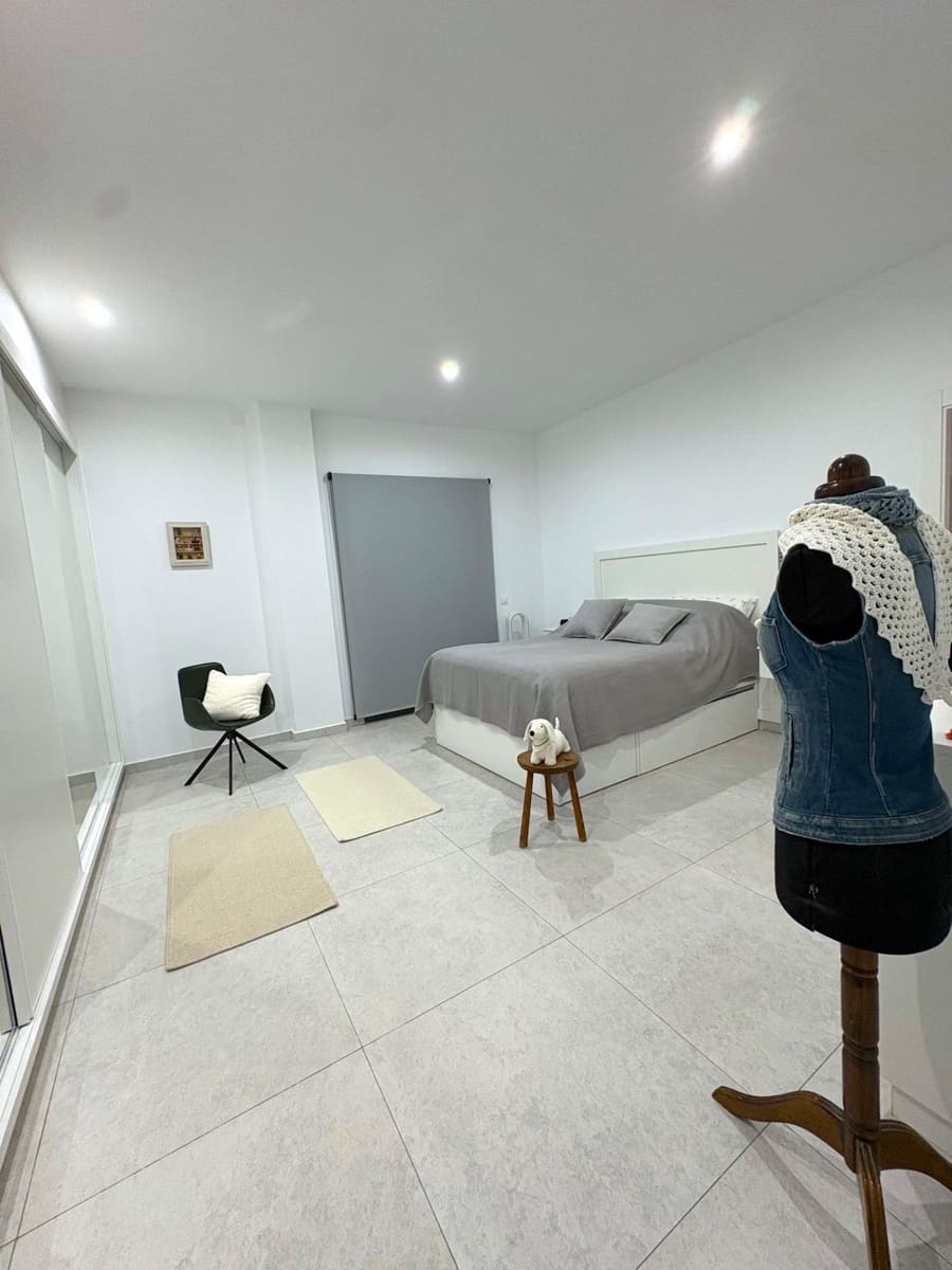 3 bedroom Villa for sale in Abanilla with pool garage - € 470,000 (Ref: 10142503)