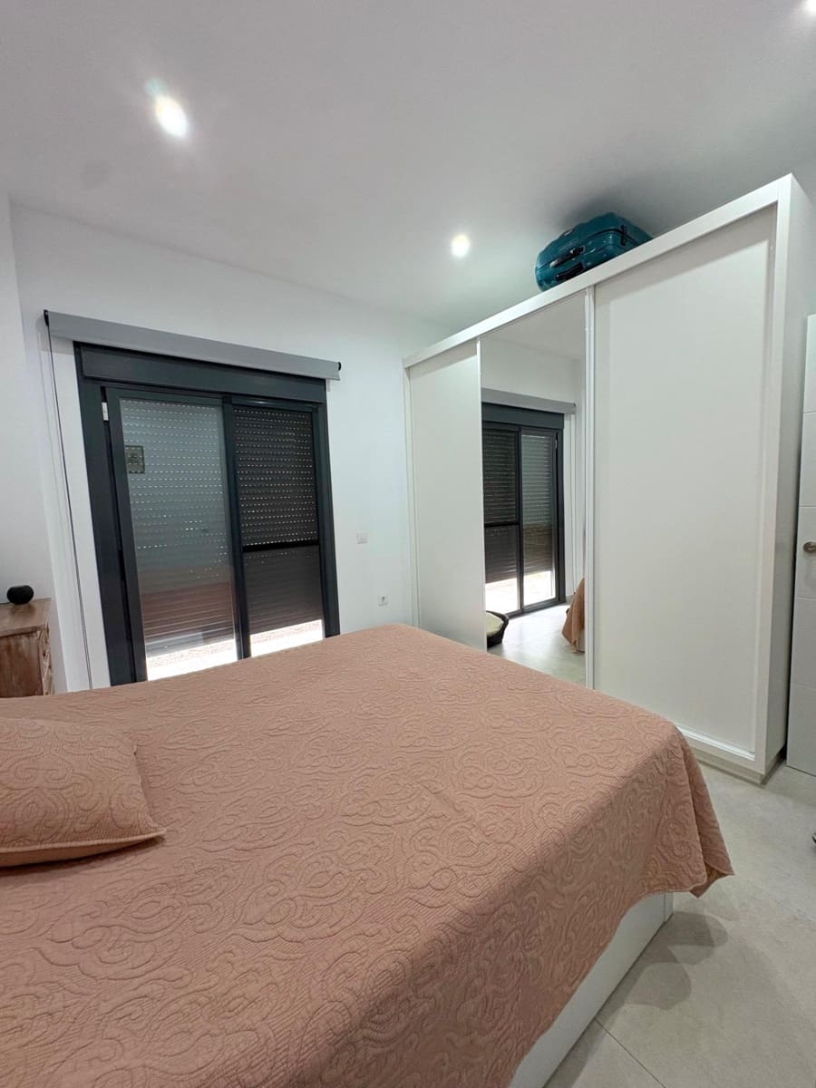3 bedroom Villa for sale in Abanilla with pool garage - € 470,000 (Ref: 10142503)