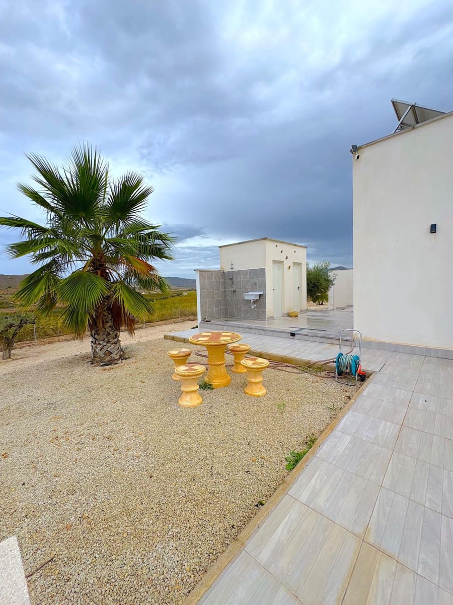 3 bedroom Villa for sale in Abanilla with pool garage - € 470,000 (Ref: 10142503)