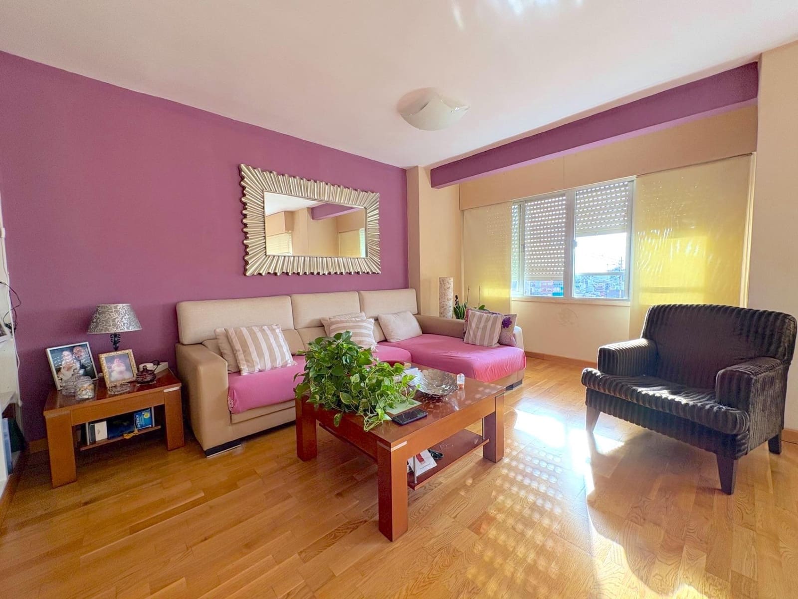 3 bedroom Apartment for sale in Alicante / Alacant city - € 300,000 (Ref: 10168602)