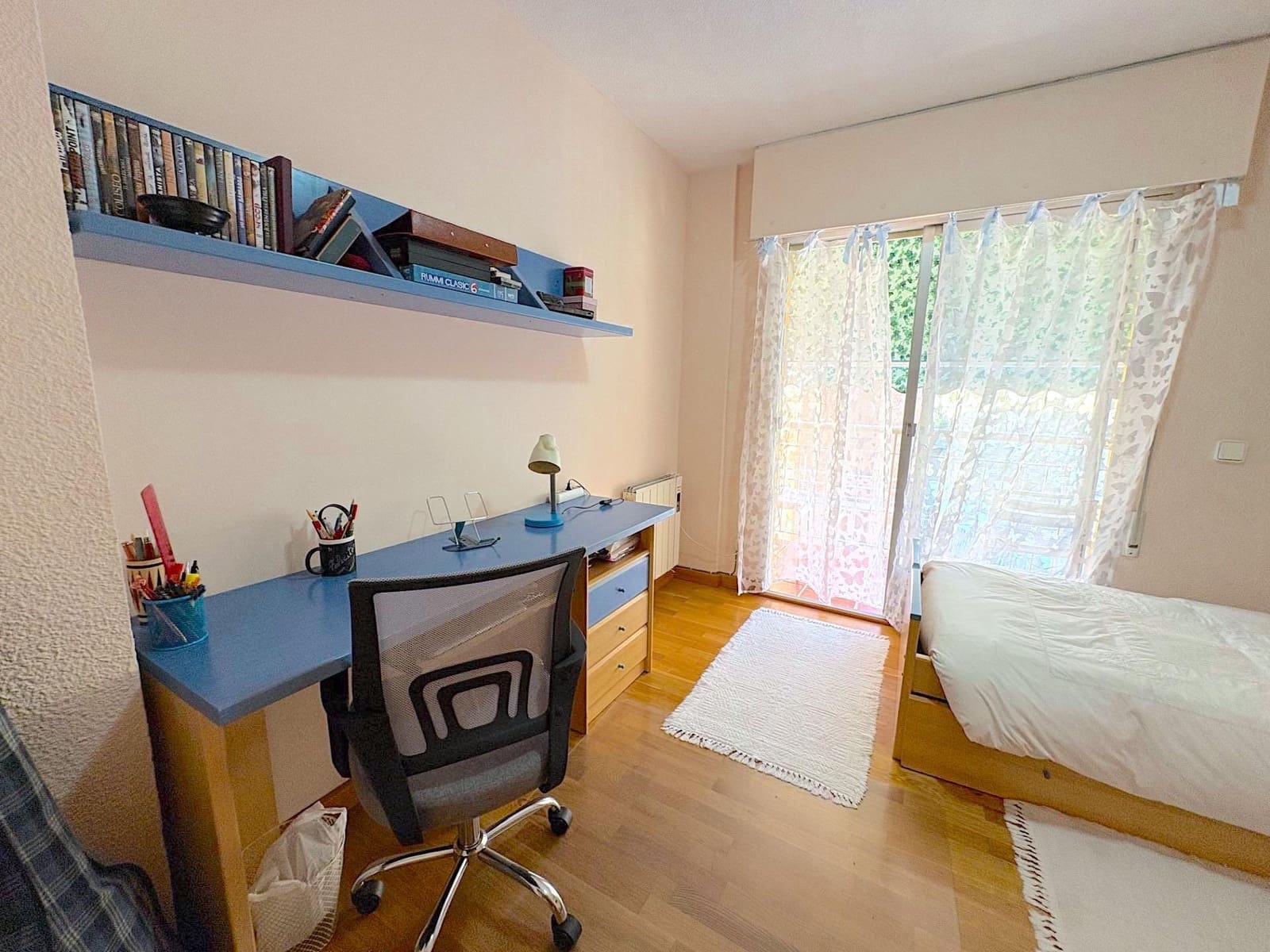 3 bedroom Apartment for sale in Alicante / Alacant city - € 300,000 (Ref: 10168602)