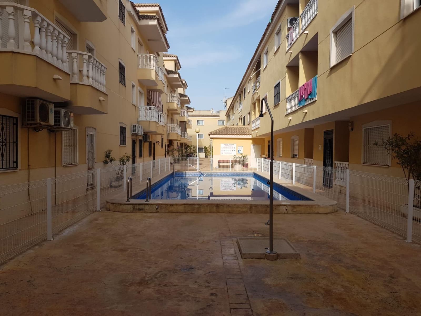 2 slaapkamer Penthouse te koop in Formentera del Segura met zwembad - € 120.000 (Ref: 10171859)
