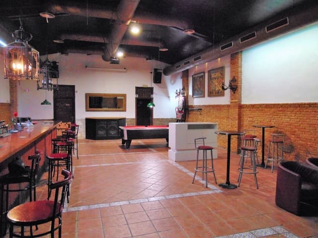 Kommersiell til salgs i Los Palacios, Formentera del Segura - € 650 000 (Ref: 6184455)