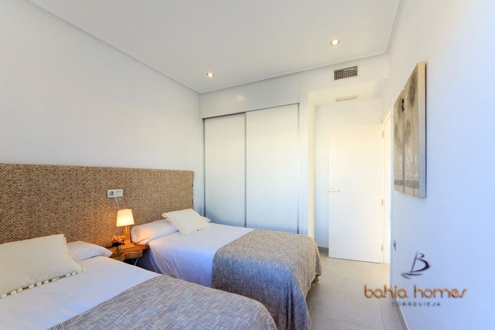 3 Zimmer Reihenhaus zu verkaufen in Pilar de la Horadada mit Pool - 314.900 € (Ref: 6979627)