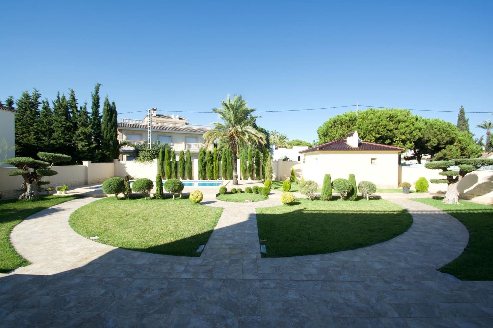 Chalet de 9 habitaciones en Cabo Roig en venta con piscina garaje - 1.850.000 € (Ref: 7408658)