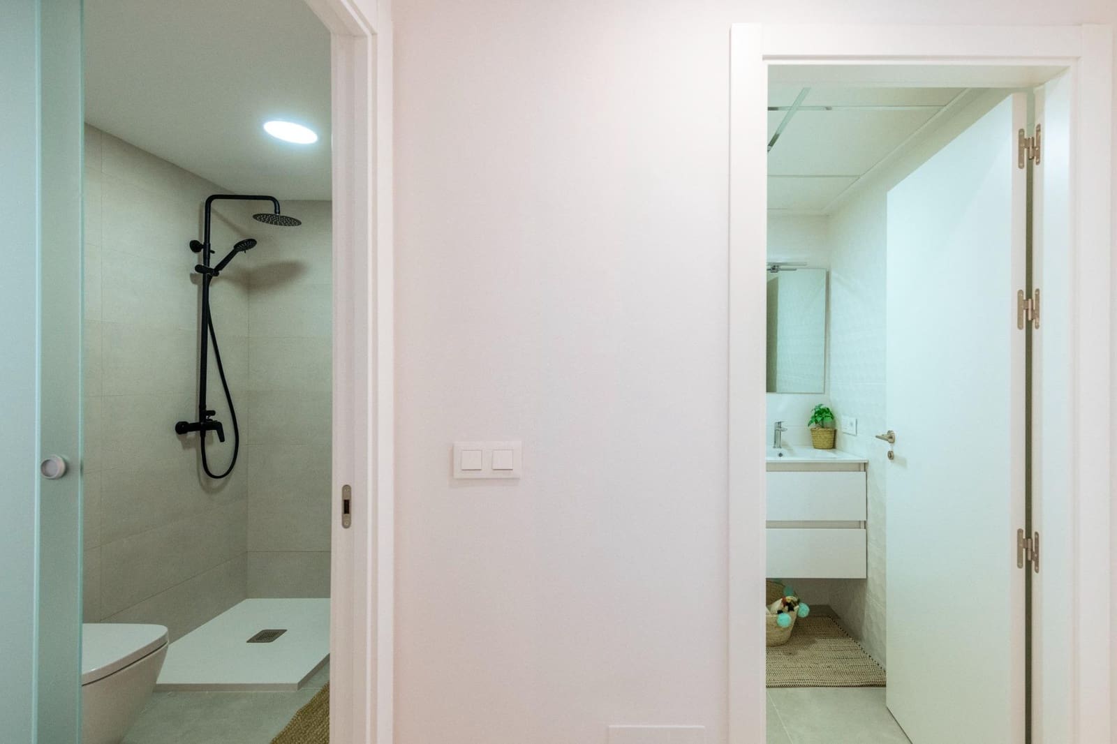 2 bedroom Apartment for sale in Orihuela Costa with pool - € 239,000 (Ref: 7704451)