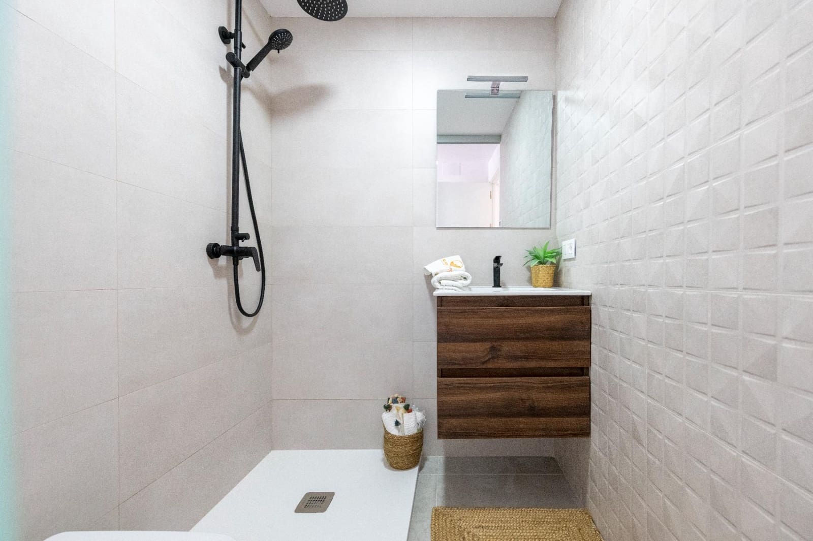 2 bedroom Apartment for sale in Orihuela Costa with pool - € 239,000 (Ref: 7704451)