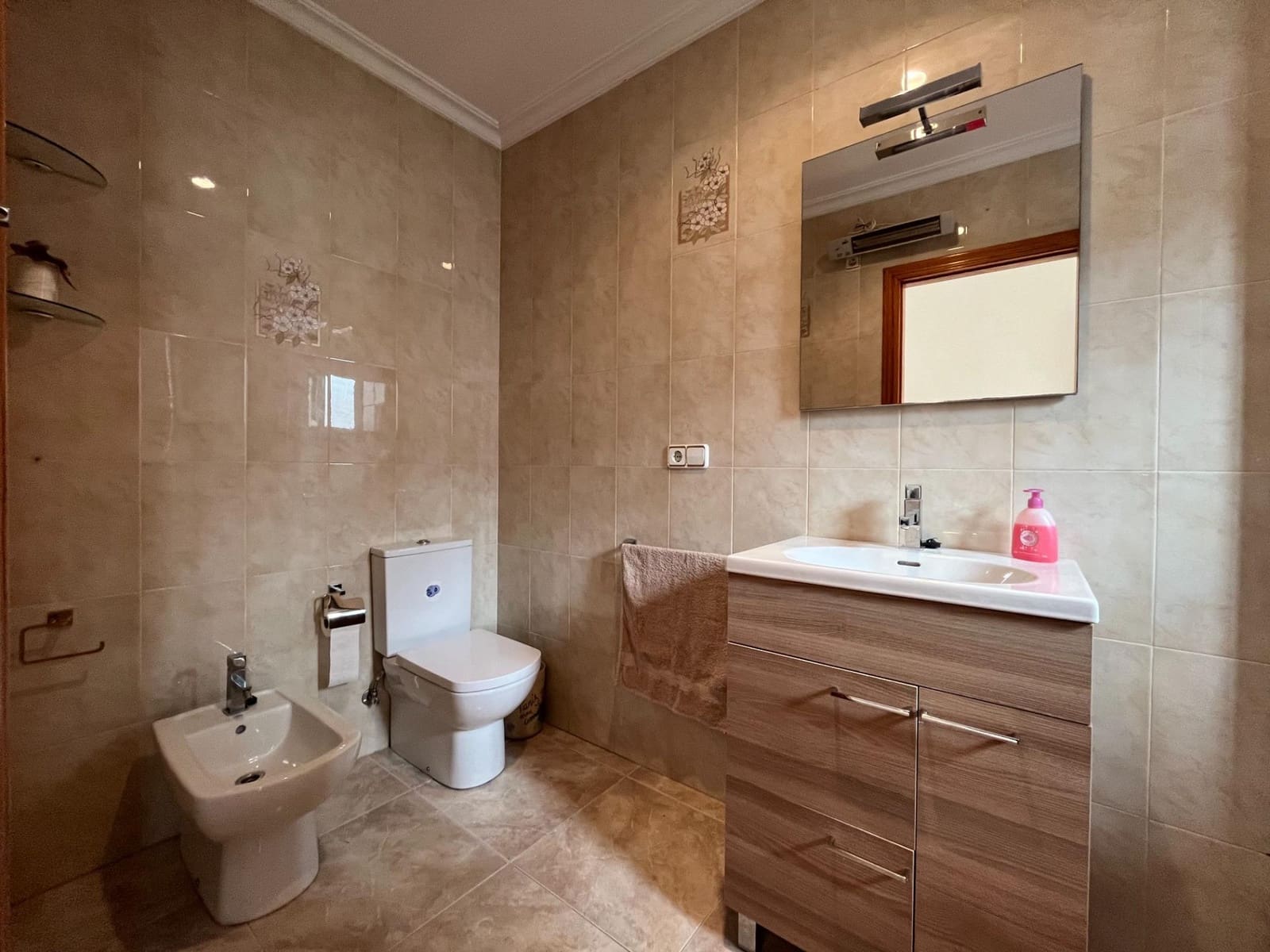 5 soverom Villa til salgs i Rojales med garasje - € 370 000 (Ref: 8038182)