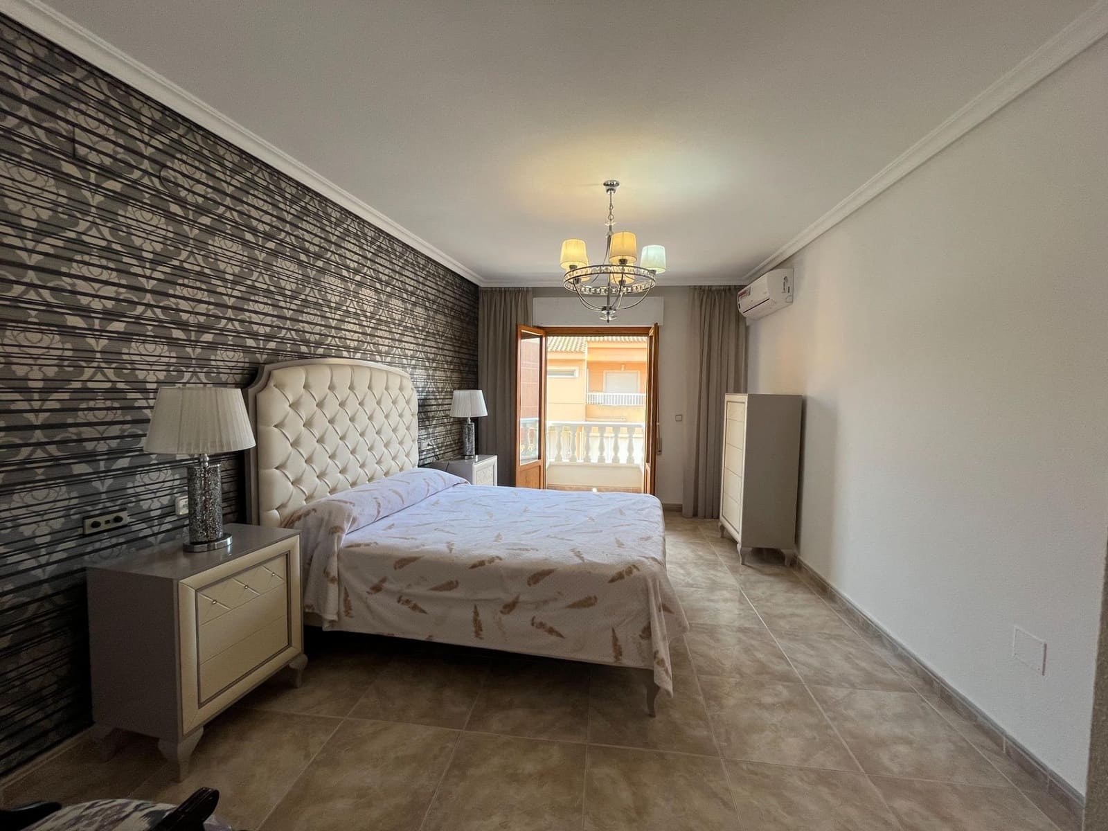 5 soverom Villa til salgs i Rojales med garasje - € 370 000 (Ref: 8038182)