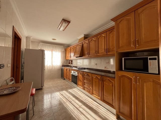 5 soverom Villa til salgs i Rojales med garasje - € 370 000 (Ref: 8038182)