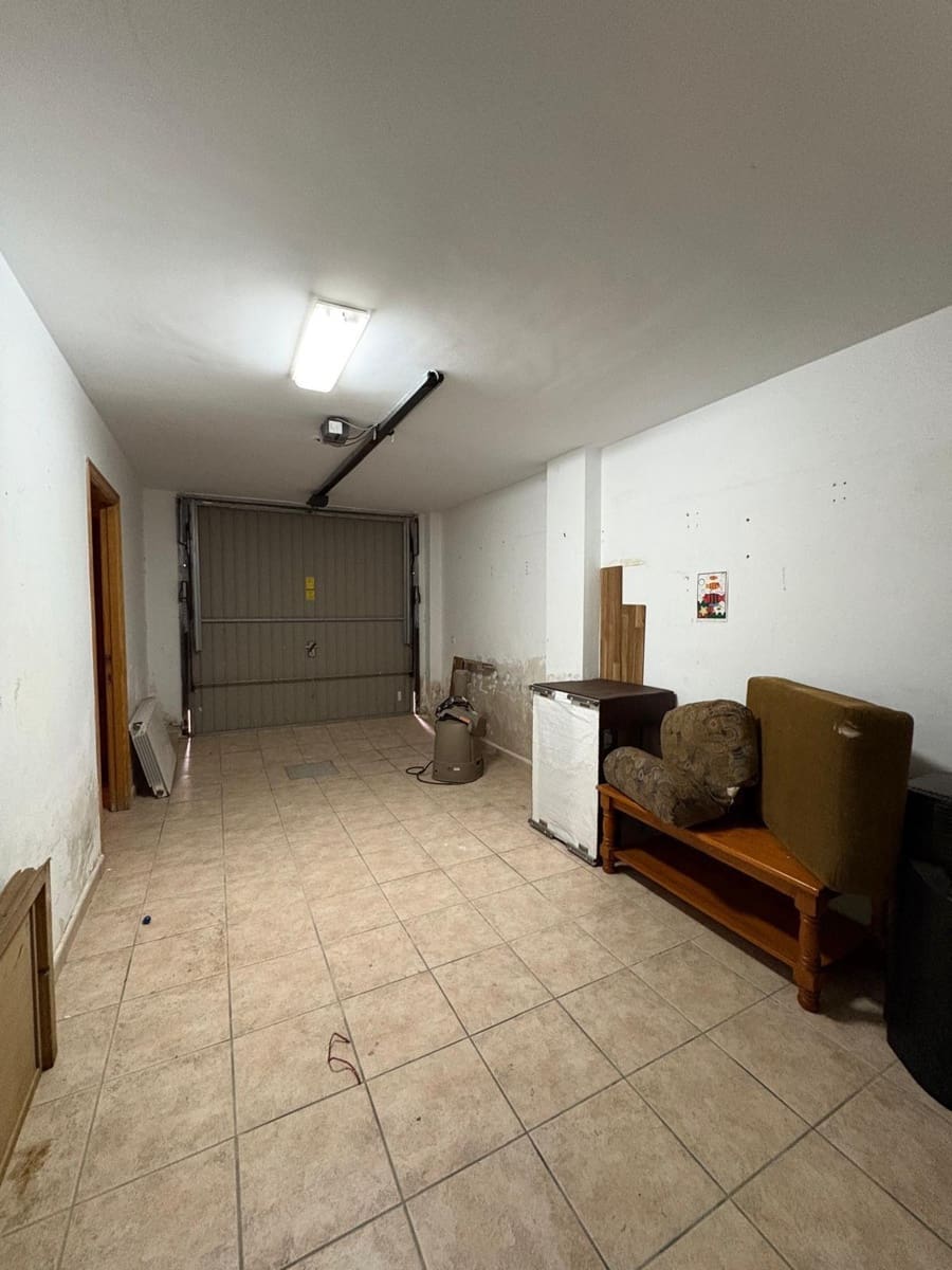 3 soveværelse Bungalow til leje i Los Palacios med garage - € 800 (Ref: 8053424)