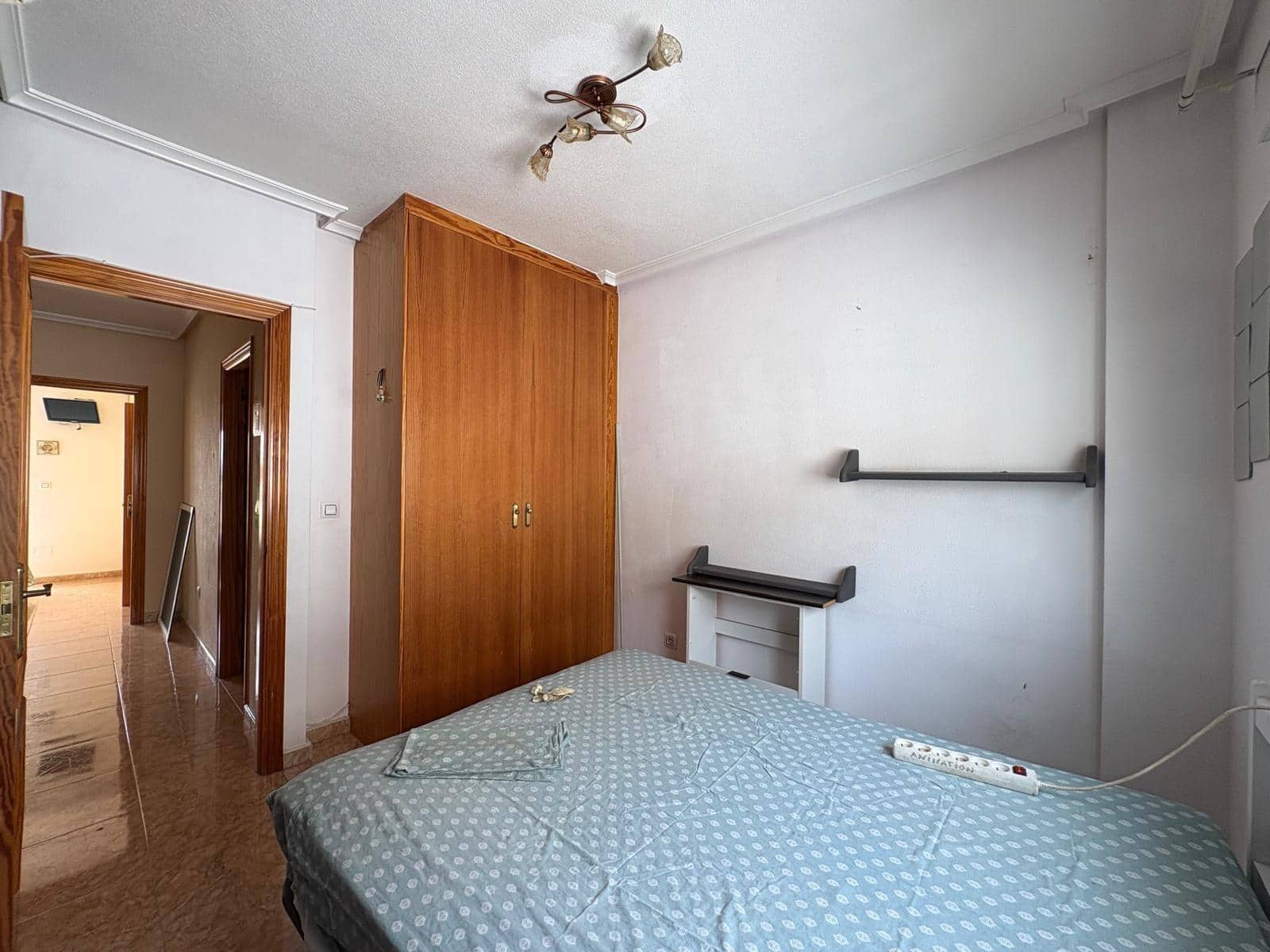 3 soveværelse Bungalow til leje i Los Palacios med garage - € 800 (Ref: 8053424)