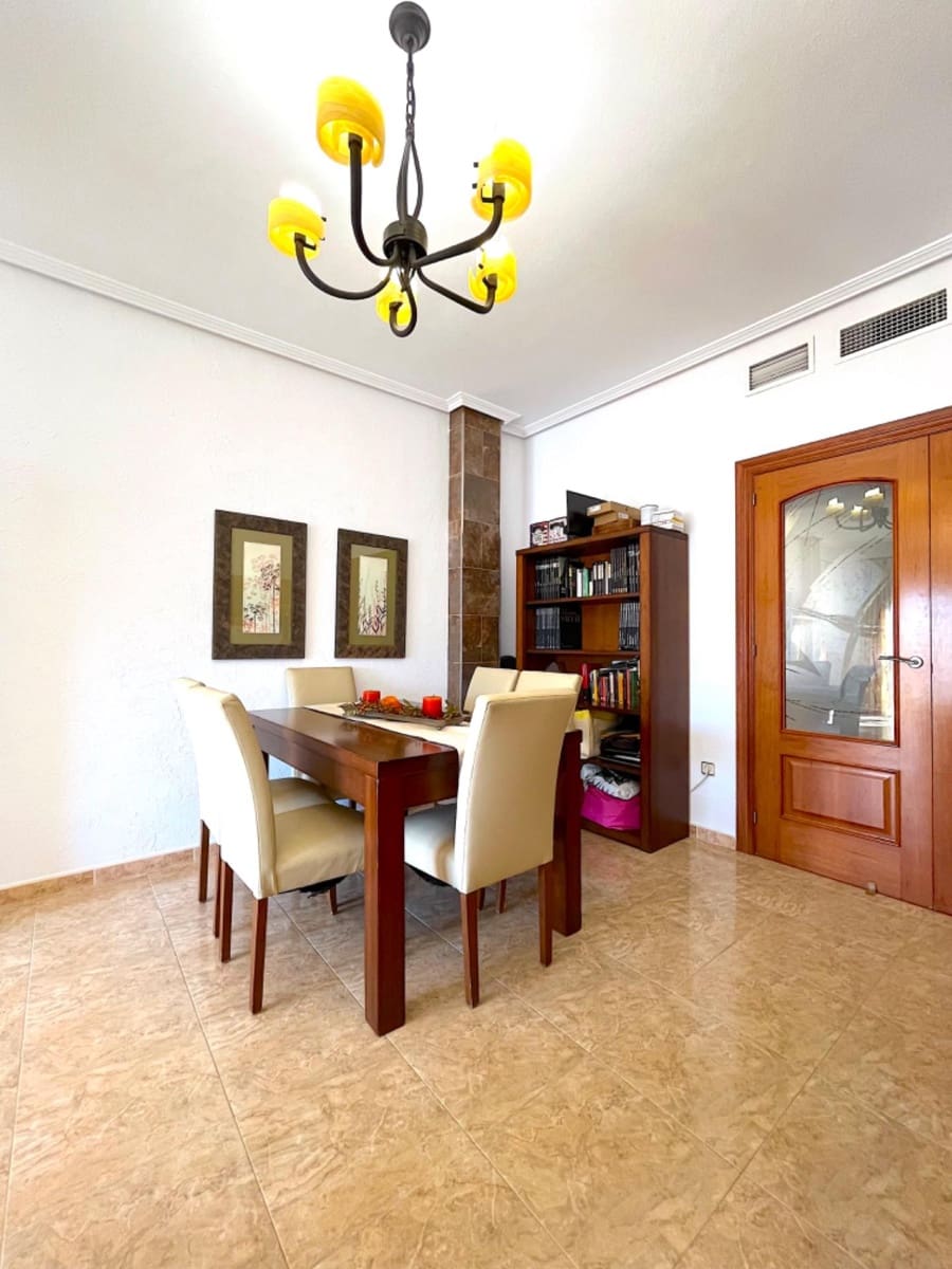 3 bedroom Flat for sale in Rojales with garage - € 169,900 (Ref: 8597477)