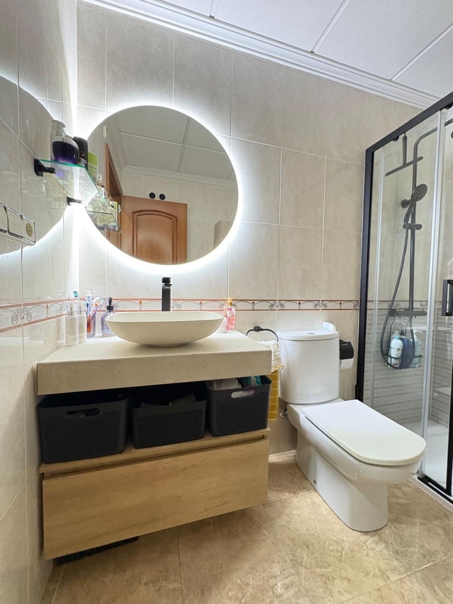 3 bedroom Flat for sale in Rojales with garage - € 169,900 (Ref: 8597477)