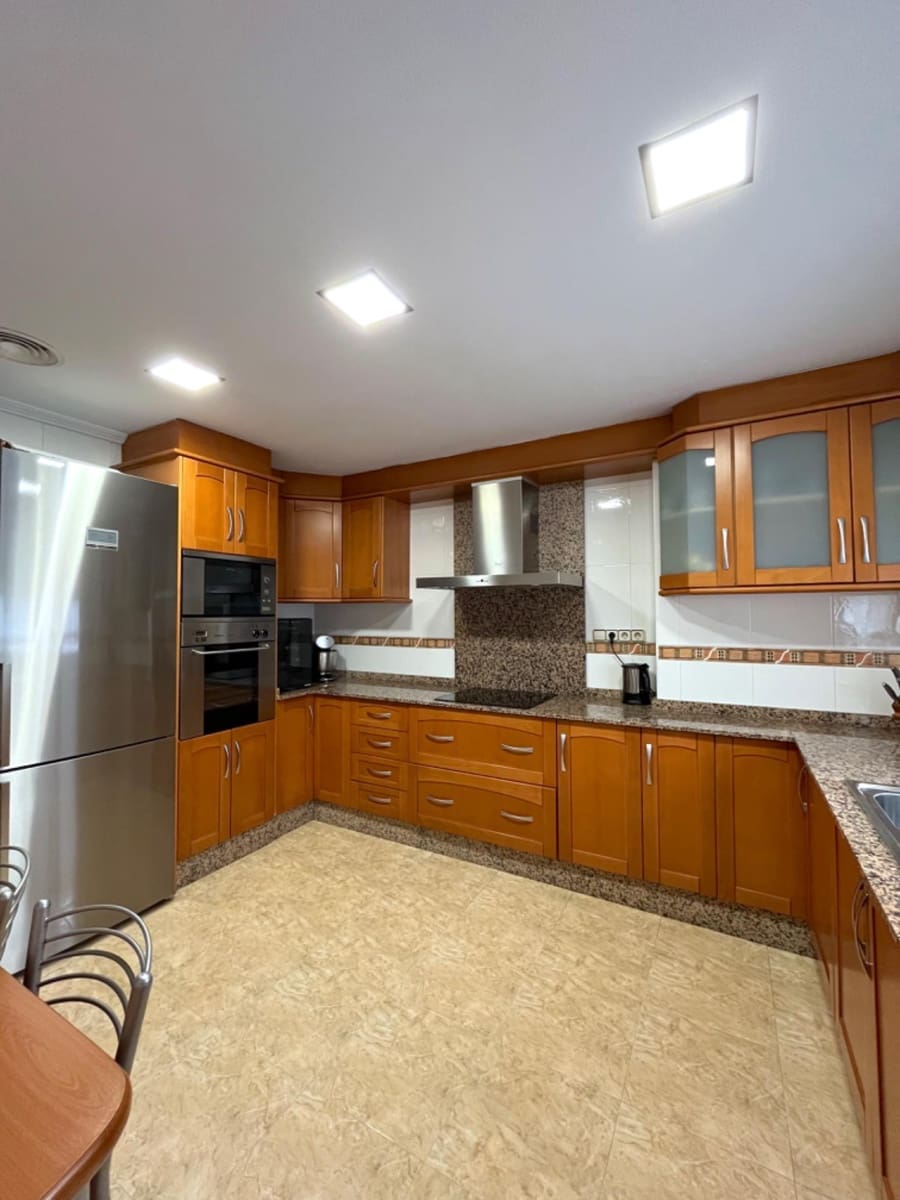 3 bedroom Flat for sale in Rojales with garage - € 169,900 (Ref: 8597477)