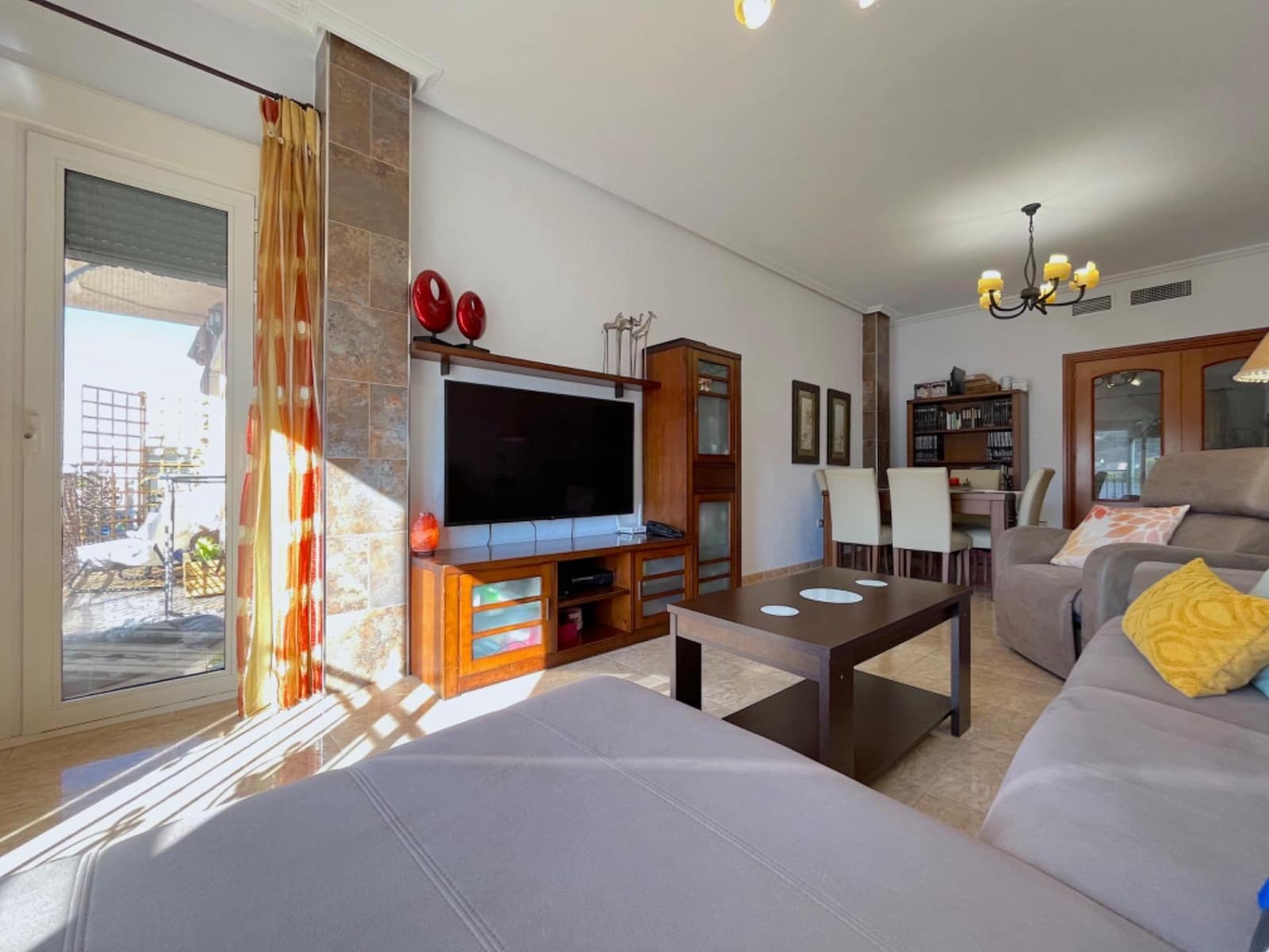 3 bedroom Flat for sale in Rojales with garage - € 169,900 (Ref: 8597477)