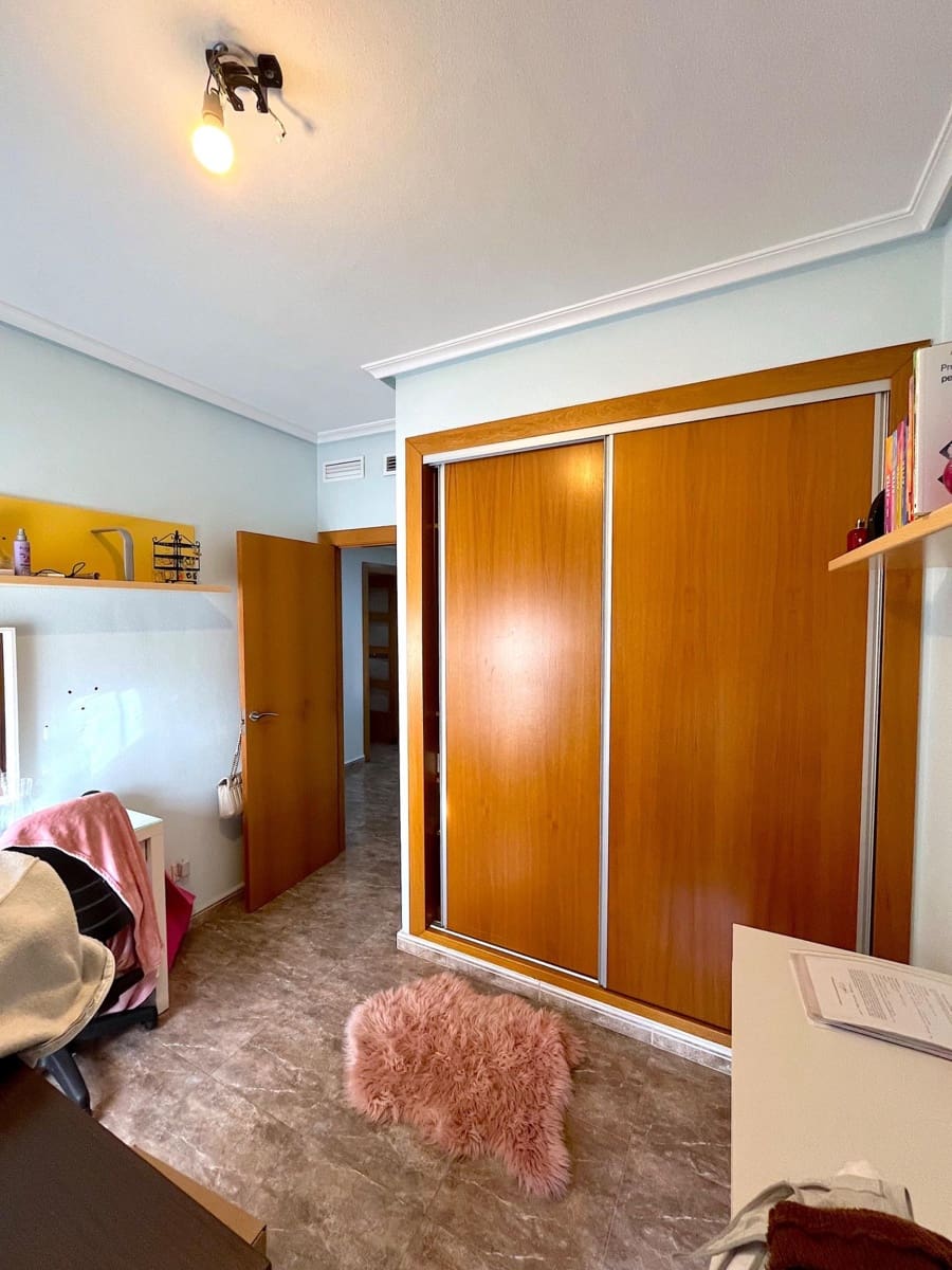 3 bedroom Apartment for sale in Rojales with garage - € 141,900 (Ref: 8680375)