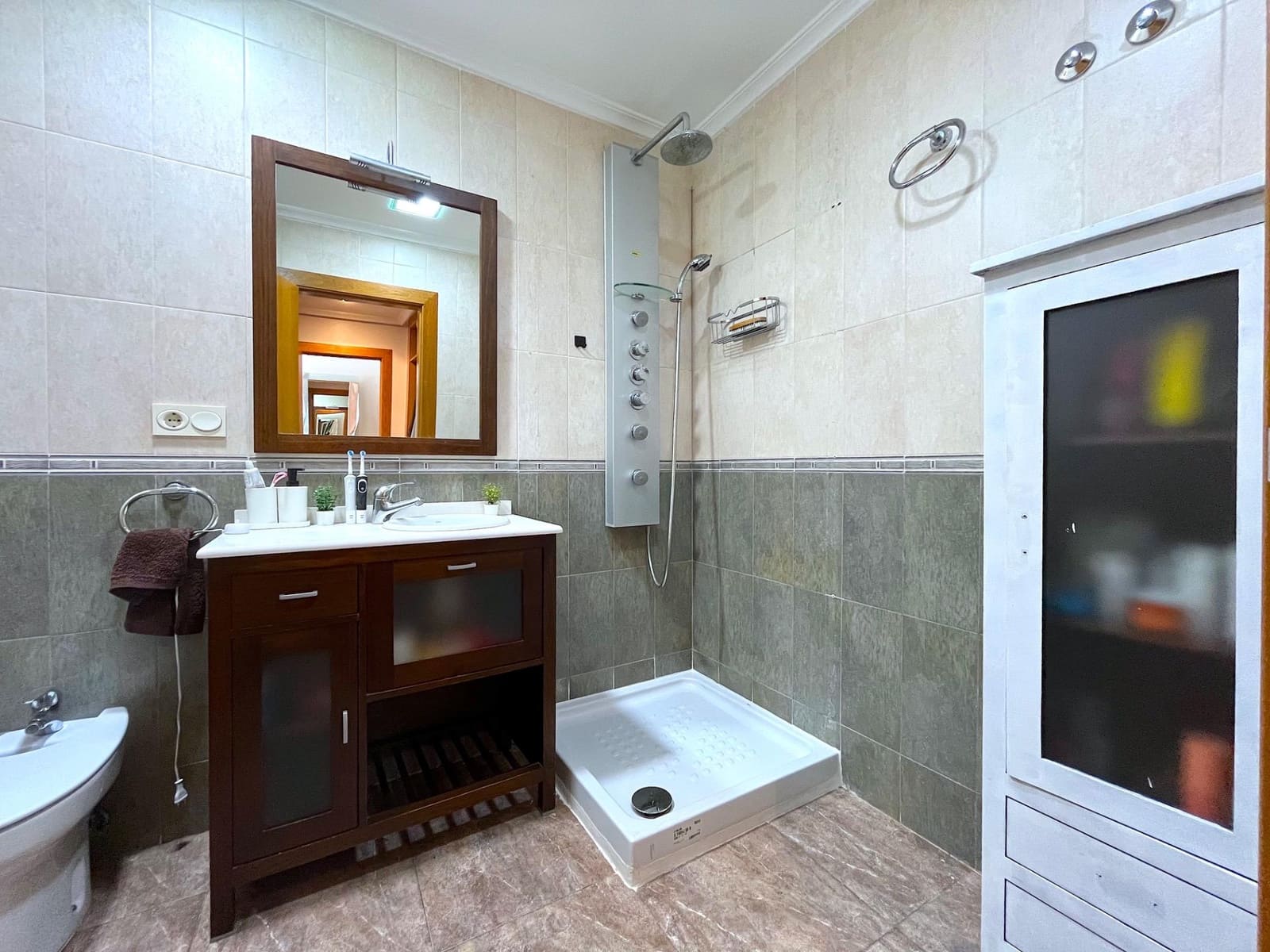 3 bedroom Apartment for sale in Rojales with garage - € 141,900 (Ref: 8680375)