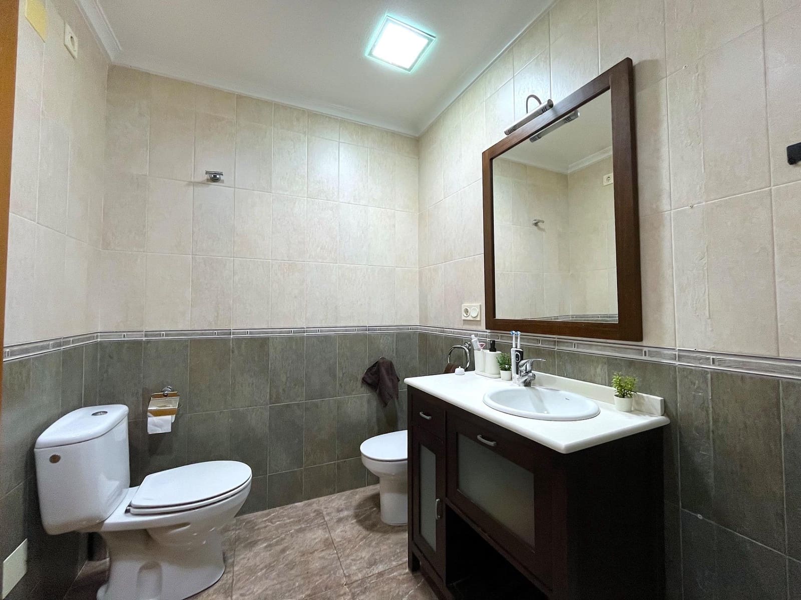 3 bedroom Apartment for sale in Rojales with garage - € 141,900 (Ref: 8680375)