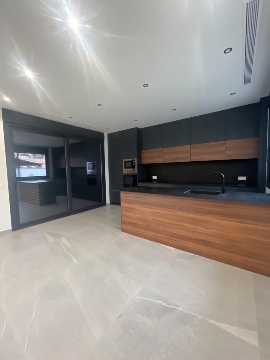 5 camera da letto Villa in vendita in Ciudad Quesada con piscina garage - 799.900 € (Rif: 8896917)