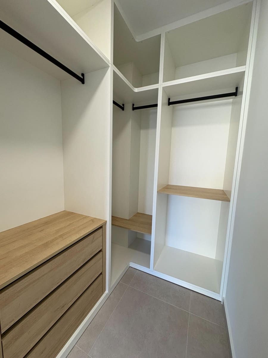 Chalet de 3 habitaciones en Heredades en venta con piscina - 359.900 € (Ref: 8900123)