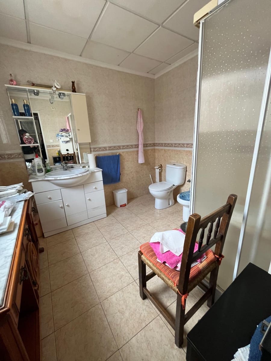 3 soverom Hus til salgs i Guardamar del Segura med garasje - € 193 500 (Ref: 8902158)