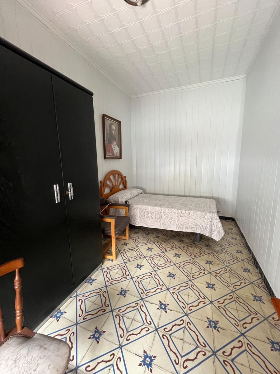 3 soverom Hus til salgs i Guardamar del Segura med garasje - € 193 500 (Ref: 8902158)