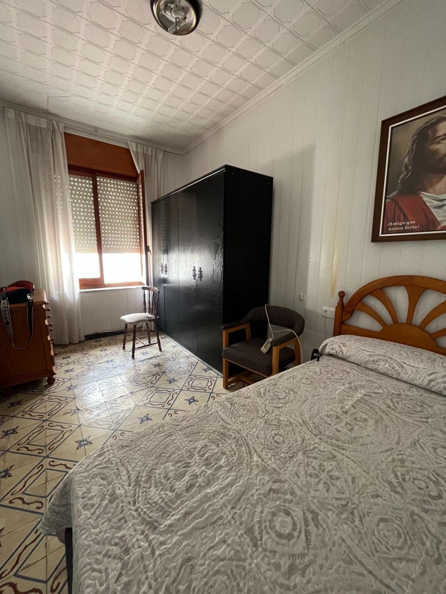 3 soverom Hus til salgs i Guardamar del Segura med garasje - € 193 500 (Ref: 8902158)