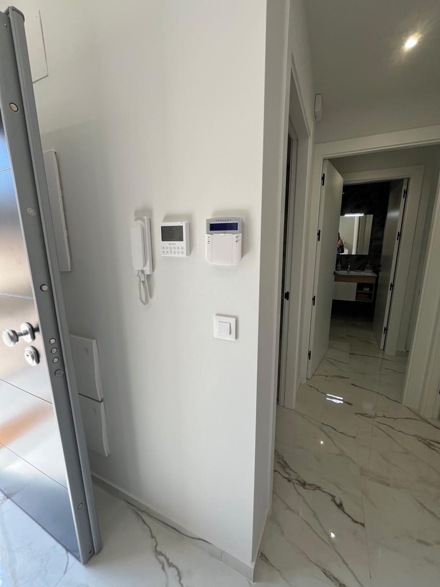 Apartamento de 2 habitaciones en San Miguel de Salinas en venta con piscina - 219.000 € (Ref: 9029672)