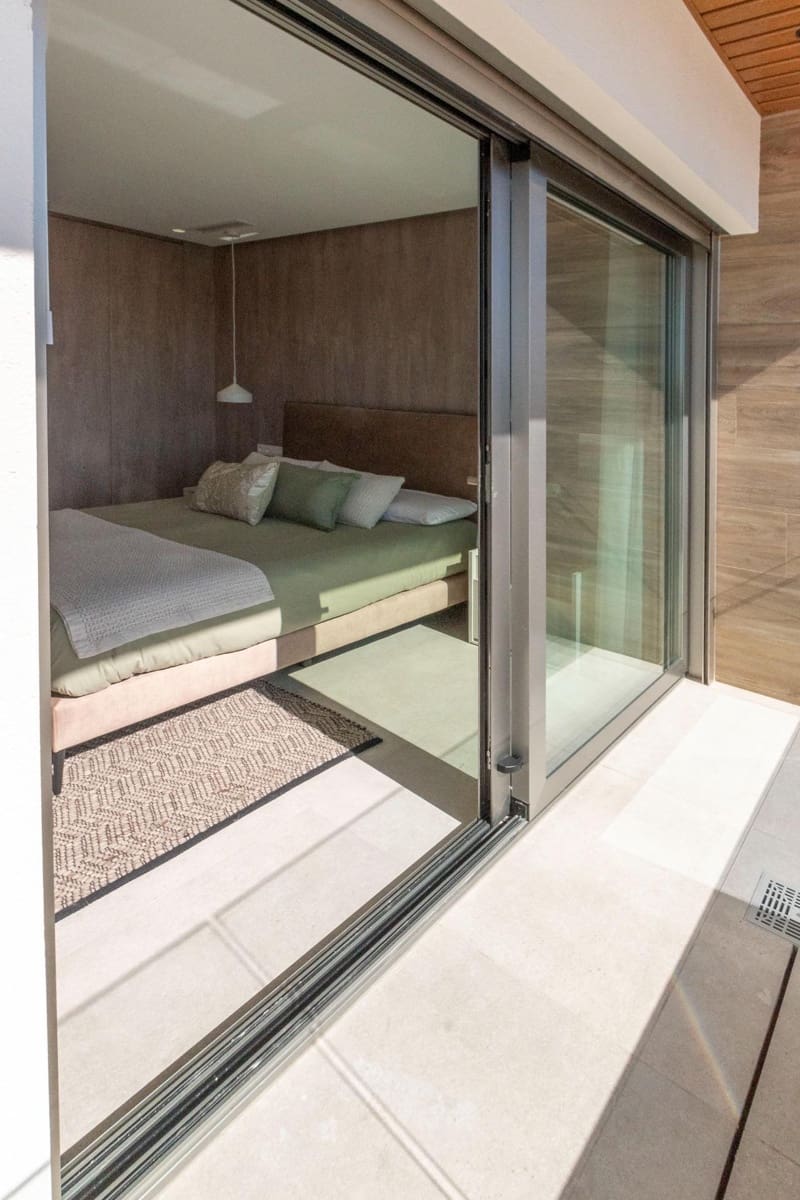 4 bedroom Villa for sale in Campoamor with pool garage - € 1,240,000 (Ref: 9126857)