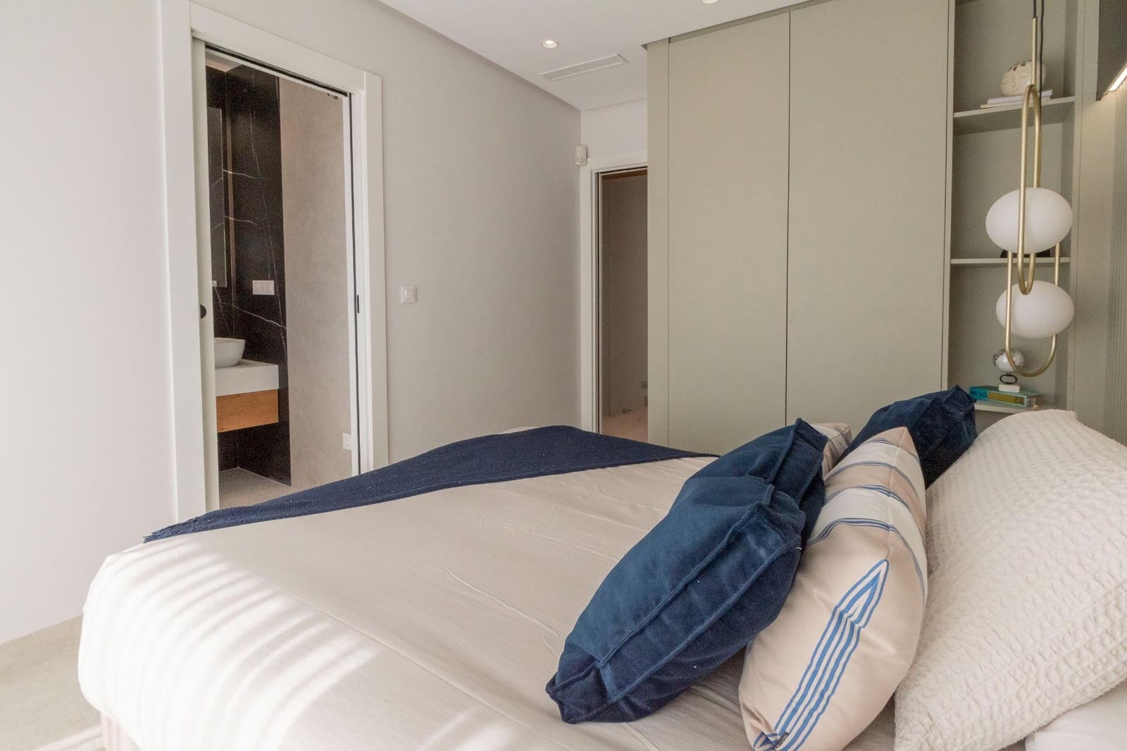 4 bedroom Villa for sale in Campoamor with pool garage - € 1,240,000 (Ref: 9126857)